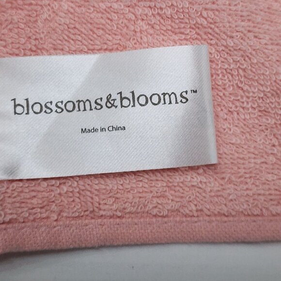 Blossoms & Blooms Pink Bunny Embroidered Hand Towel With Flowers 100% Cotton - Picture 3 of 8